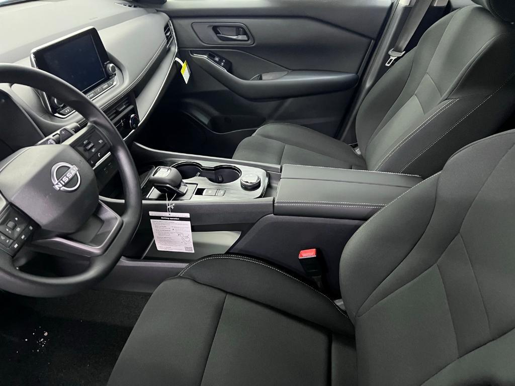 new 2025 Nissan Rogue car, priced at $30,976