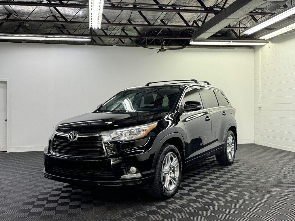 used 2014 Toyota Highlander car, priced at $16,847
