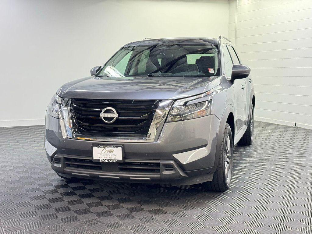 used 2025 Nissan Pathfinder car, priced at $35,495