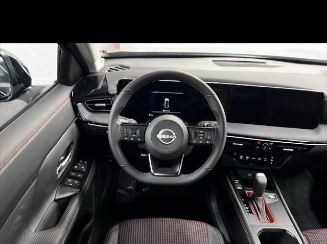 new 2025 Nissan Kicks car, priced at $30,999