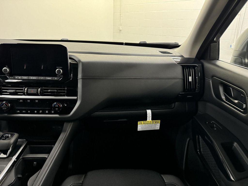new 2025 Nissan Pathfinder car, priced at $40,997