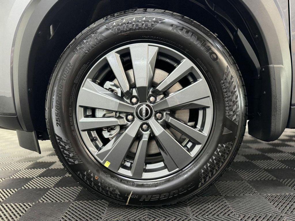 new 2025 Nissan Pathfinder car, priced at $41,497