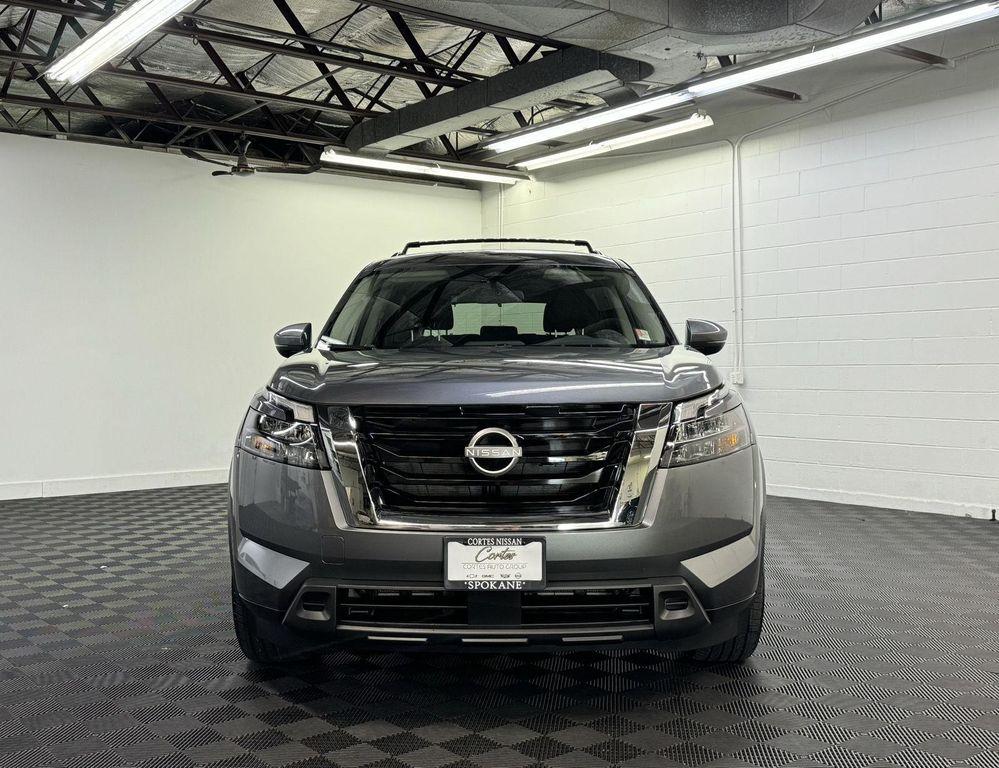 new 2025 Nissan Pathfinder car, priced at $40,997