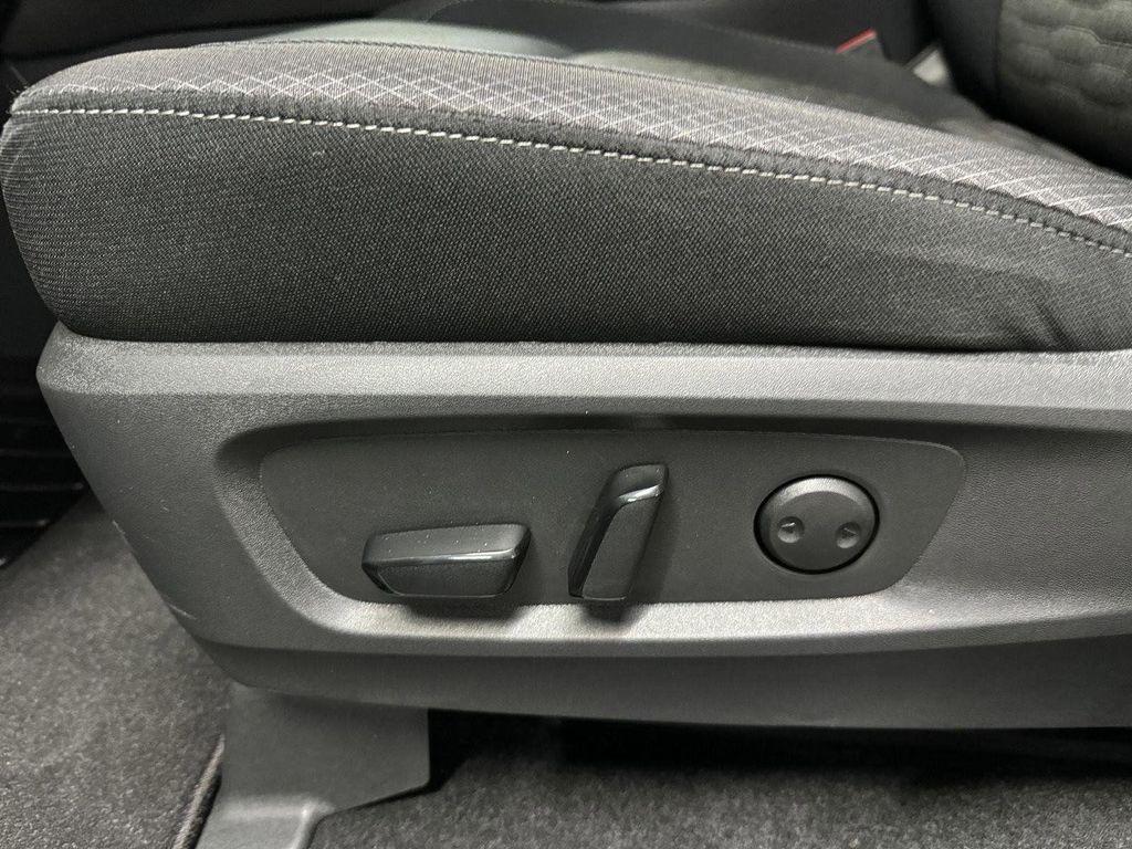 new 2025 Nissan Pathfinder car, priced at $41,497