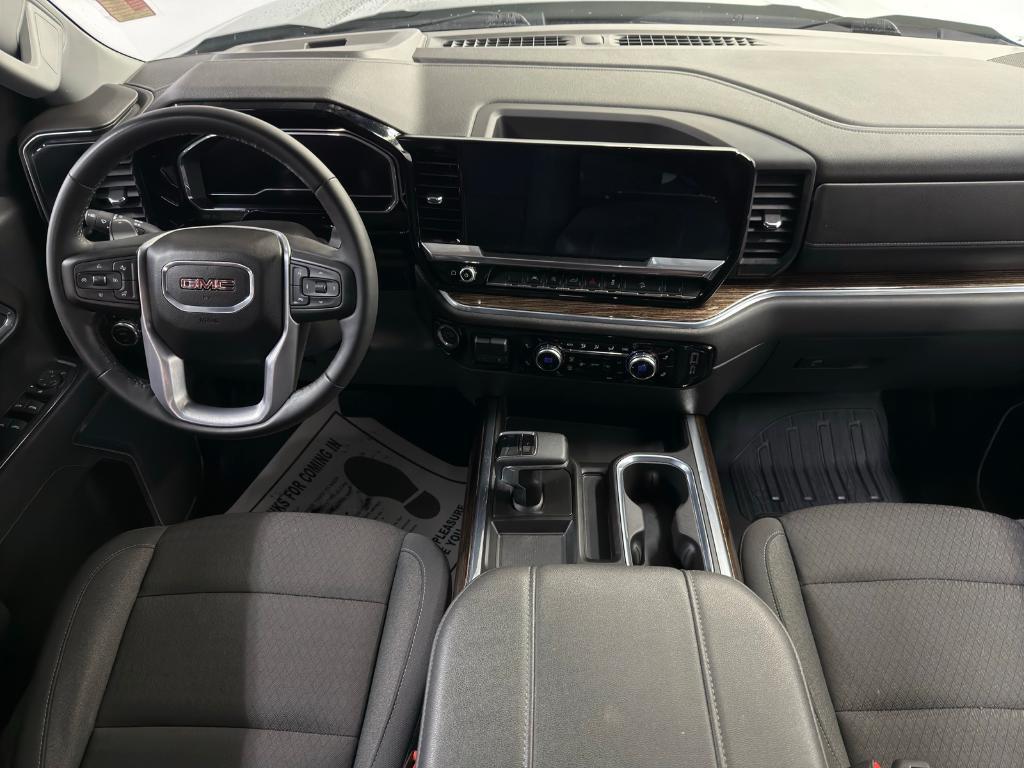 used 2024 GMC Sierra 1500 car, priced at $51,997