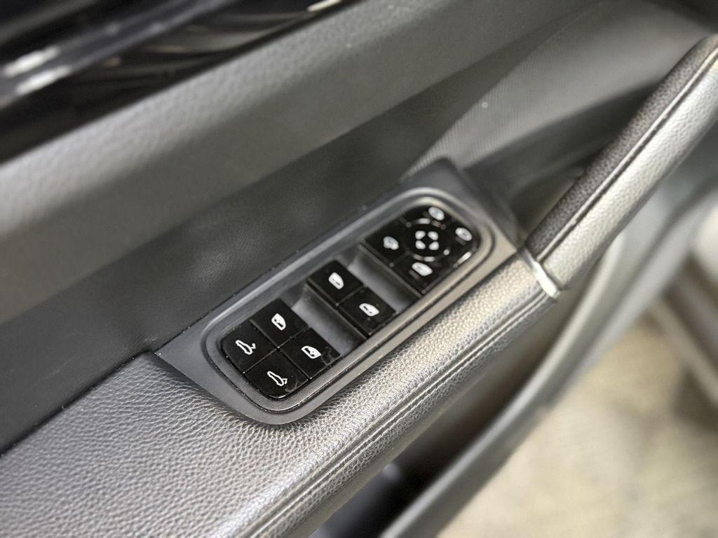 used 2021 Porsche Cayenne car, priced at $48,997