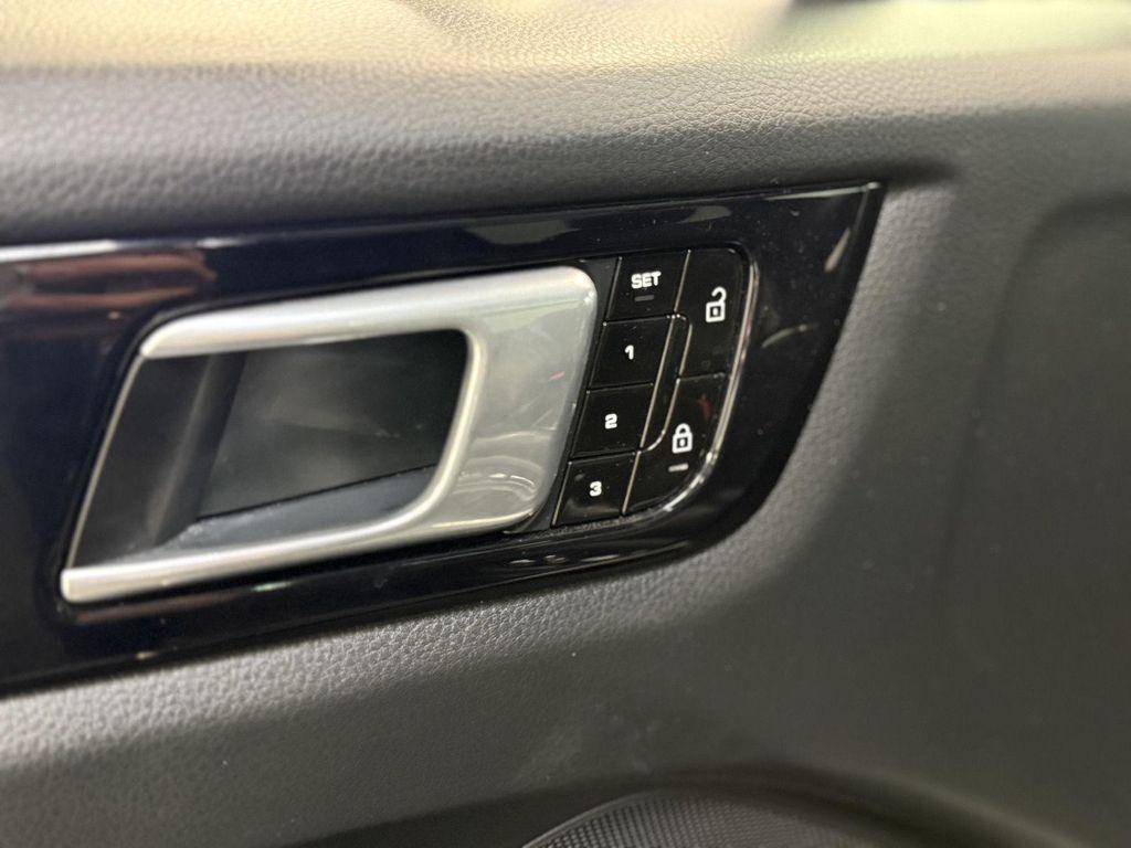 used 2021 Porsche Cayenne car, priced at $48,997