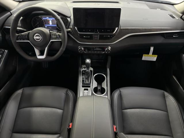 new 2025 Nissan Altima car, priced at $33,997