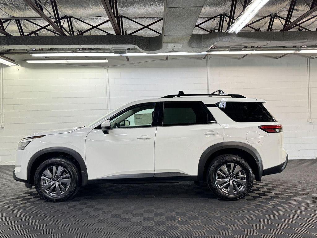 new 2025 Nissan Pathfinder car, priced at $40,997