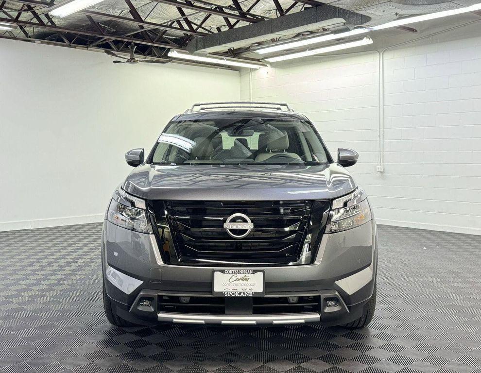 new 2025 Nissan Pathfinder car, priced at $45,497