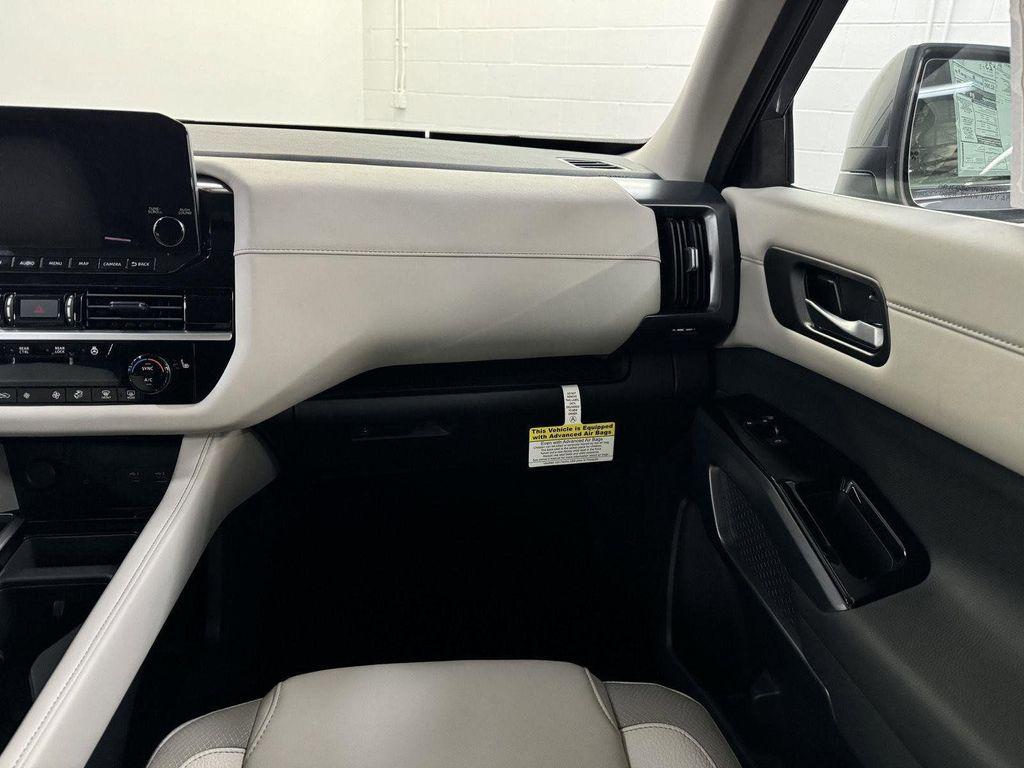 new 2025 Nissan Pathfinder car, priced at $45,497