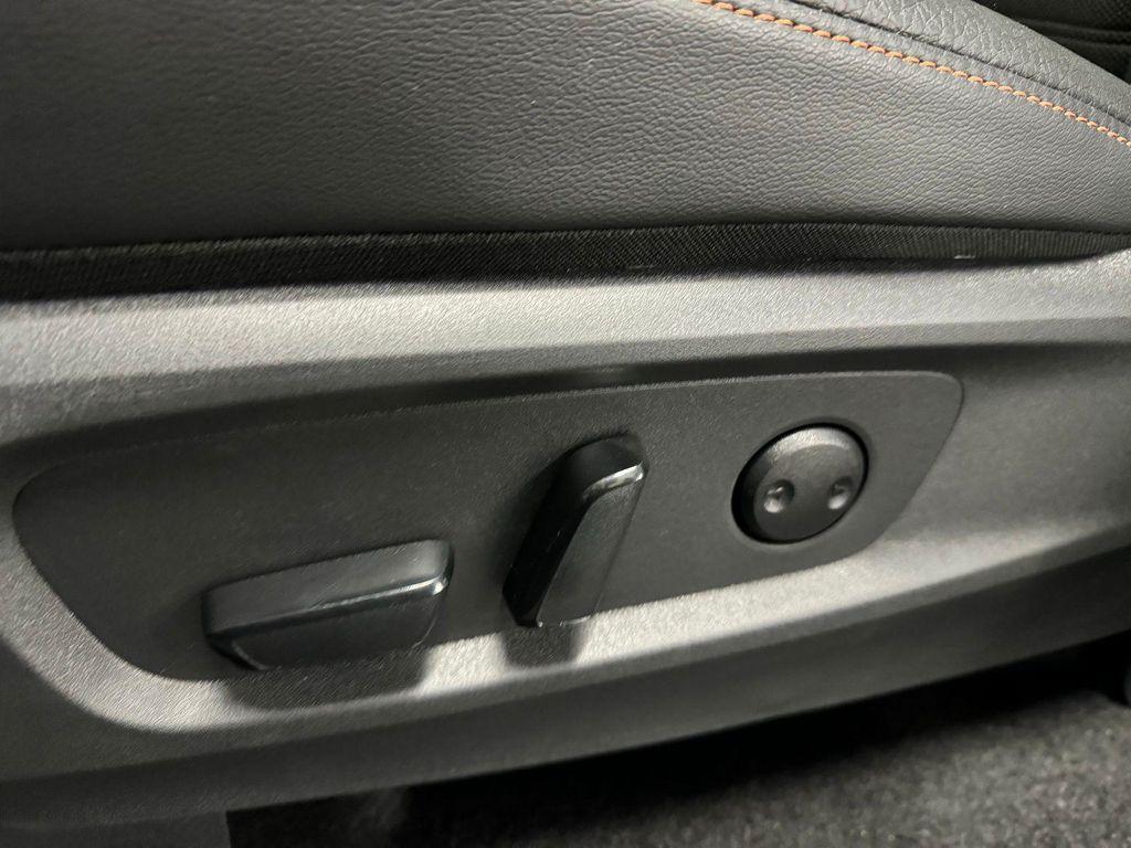 new 2025 Nissan Pathfinder car, priced at $45,497