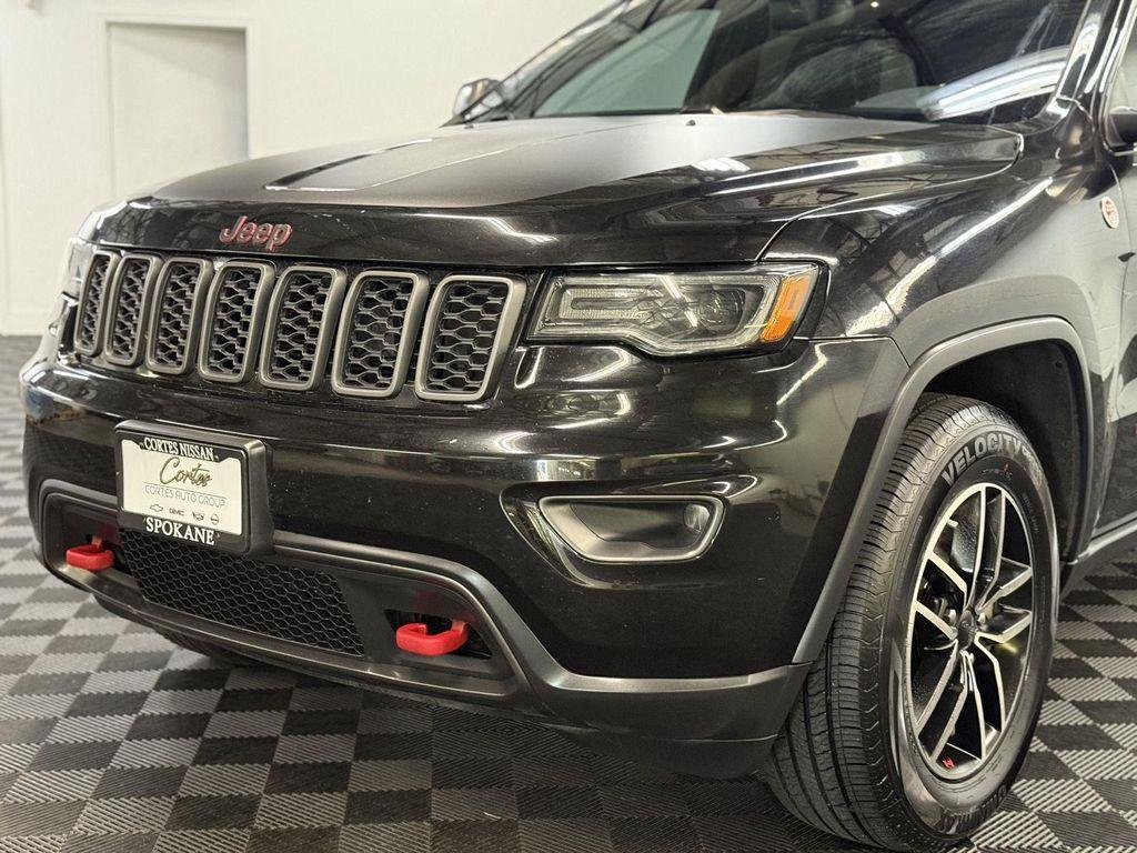 used 2021 Jeep Grand Cherokee car, priced at $27,497