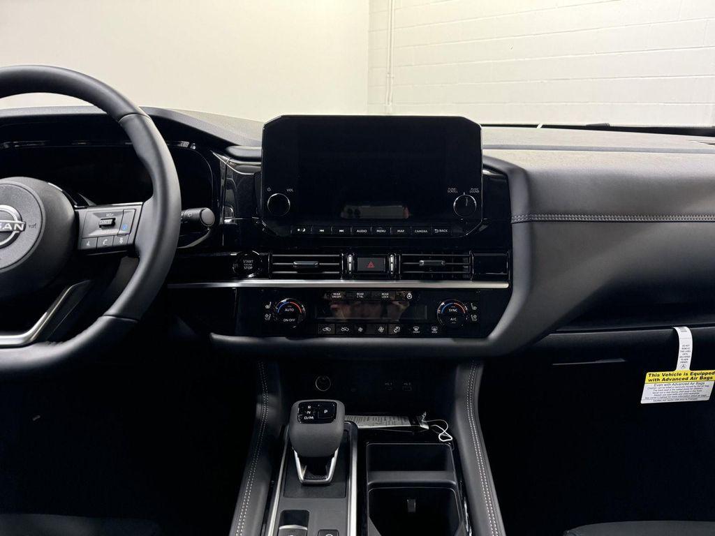 new 2025 Nissan Pathfinder car, priced at $49,997