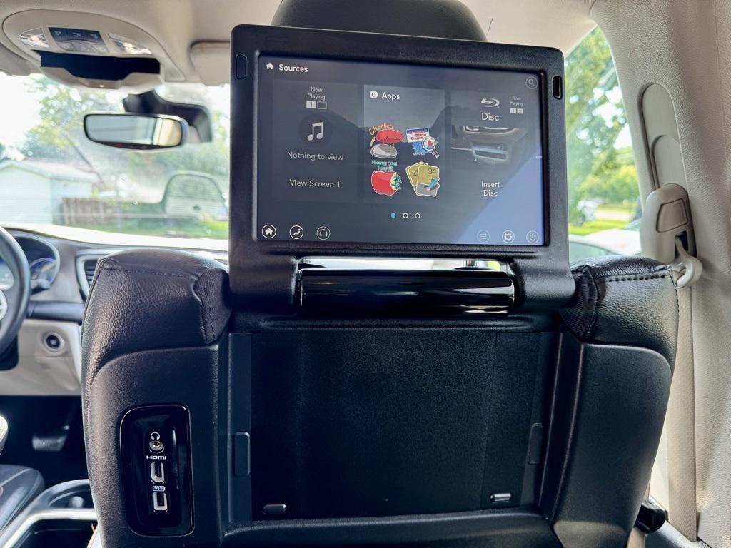 used 2020 Chrysler Pacifica car, priced at $23,313