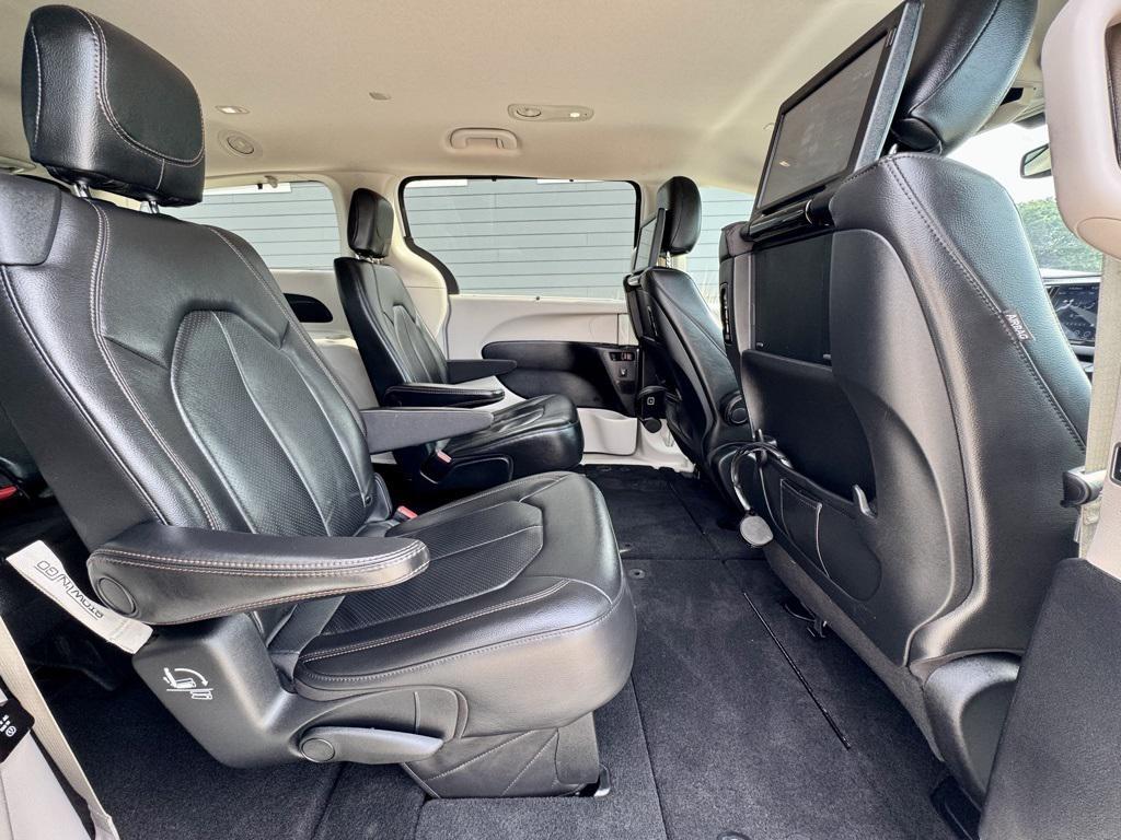 used 2020 Chrysler Pacifica car, priced at $23,313