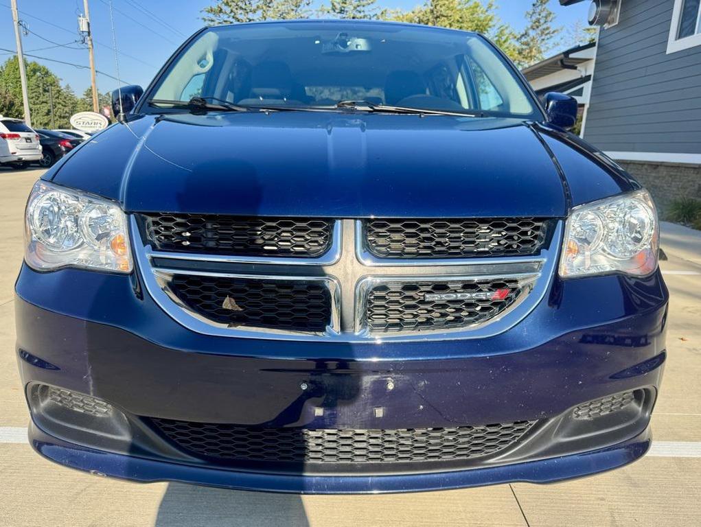 used 2015 Dodge Grand Caravan car, priced at $12,817