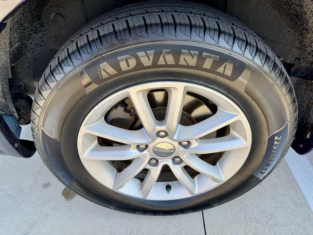 used 2015 Dodge Grand Caravan car, priced at $12,817
