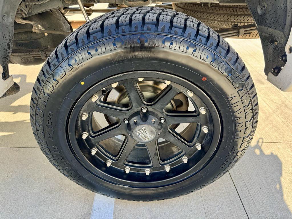 used 2014 Toyota Tundra car, priced at $23,818