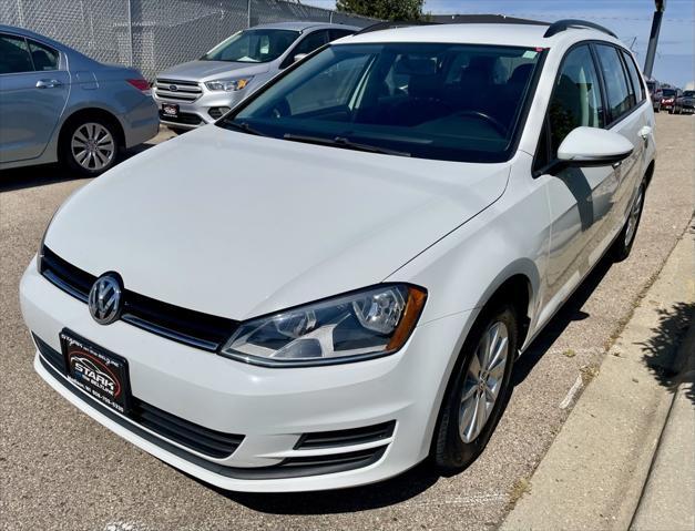 used 2015 Volkswagen Golf SportWagen car, priced at $12,568