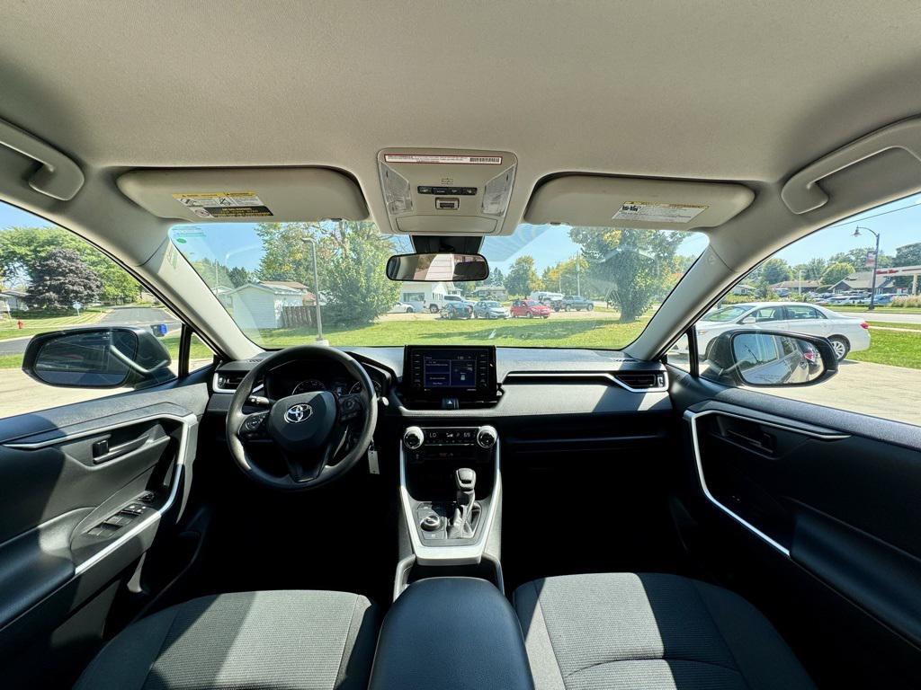 used 2021 Toyota RAV4 Hybrid car, priced at $22,880