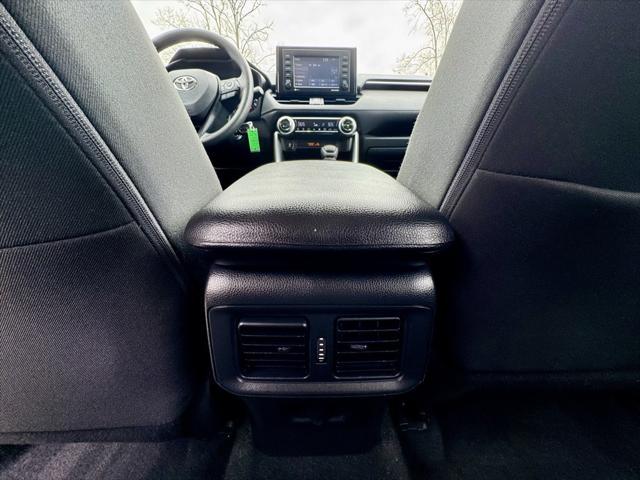 used 2021 Toyota RAV4 Hybrid car, priced at $26,381