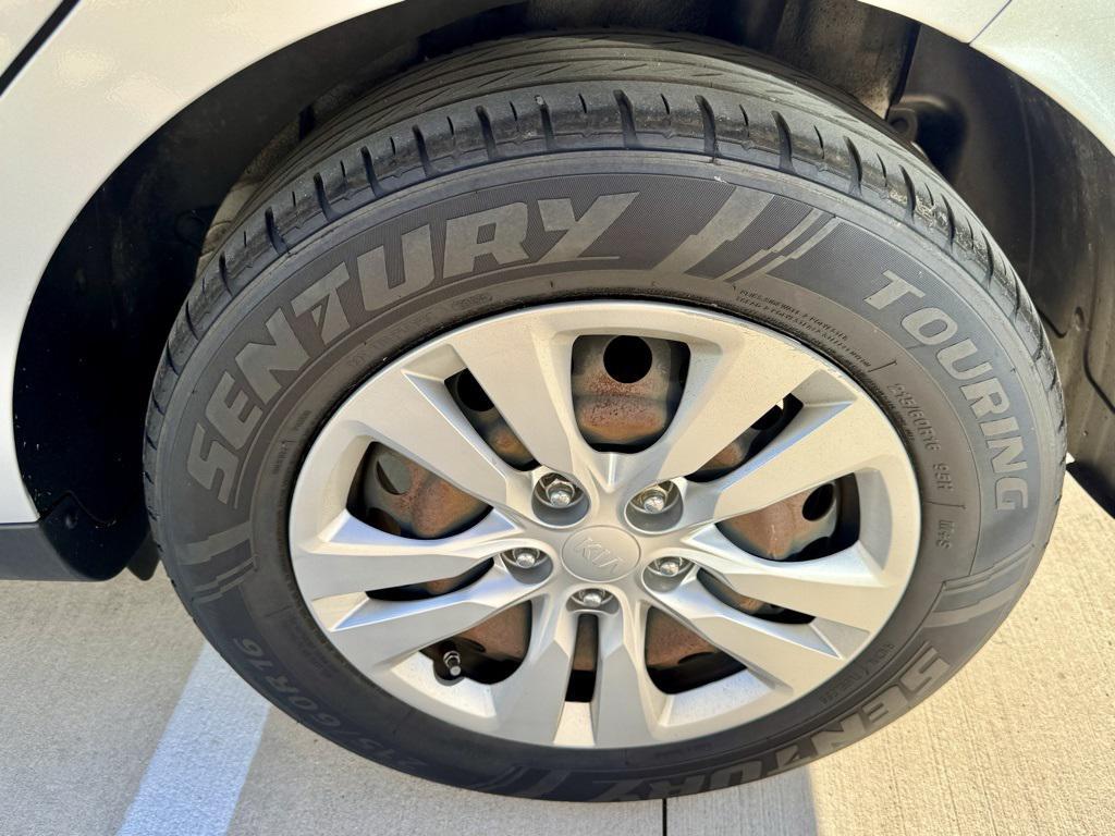 used 2020 Kia Soul car, priced at $9,702