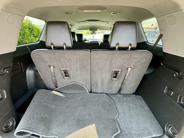 used 2023 GMC Acadia car, priced at $24,260