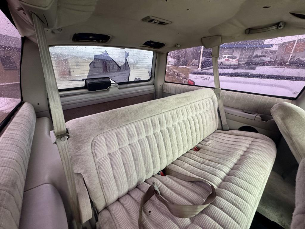 used 1993 GMC Yukon car, priced at $10,888