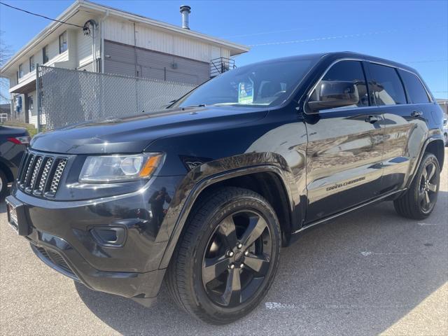 used 2015 Jeep Grand Cherokee car, priced at $16,888
