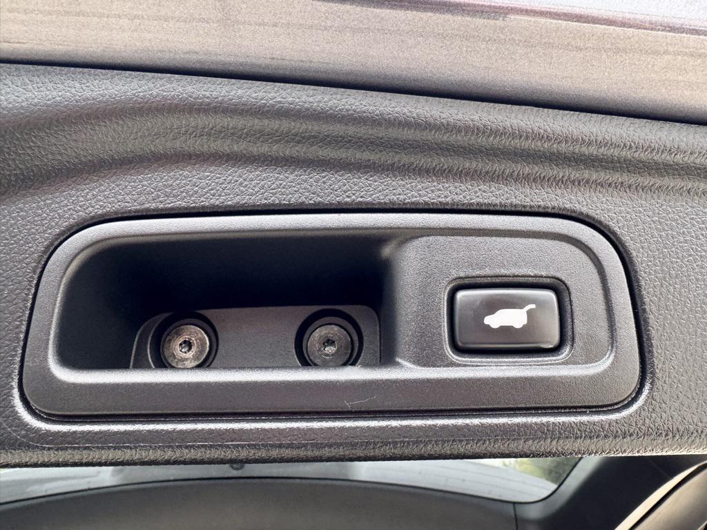used 2019 Honda Pilot car, priced at $21,919