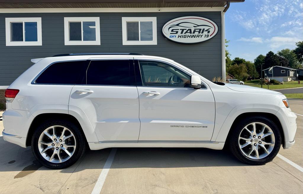 used 2015 Jeep Grand Cherokee car, priced at $19,897