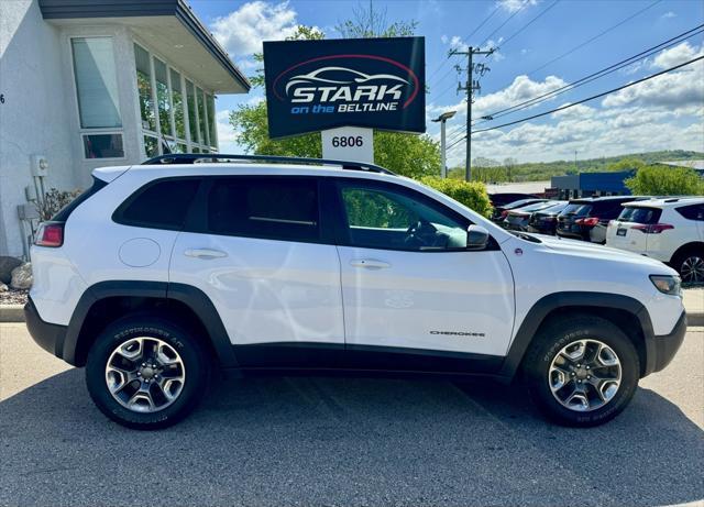 used 2019 Jeep Cherokee car, priced at $18,730
