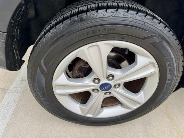 used 2013 Ford Escape car, priced at $11,490