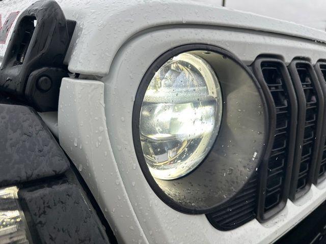 used 2024 Jeep Wrangler car, priced at $39,000