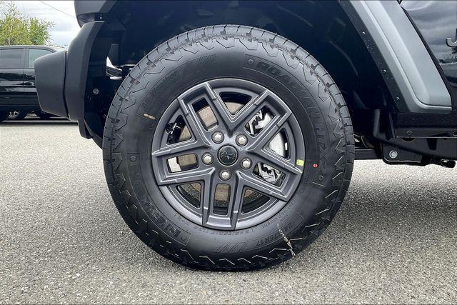 new 2025 Jeep Wrangler car, priced at $45,850
