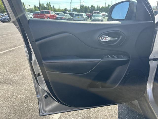 used 2020 Jeep Cherokee car, priced at $20,500