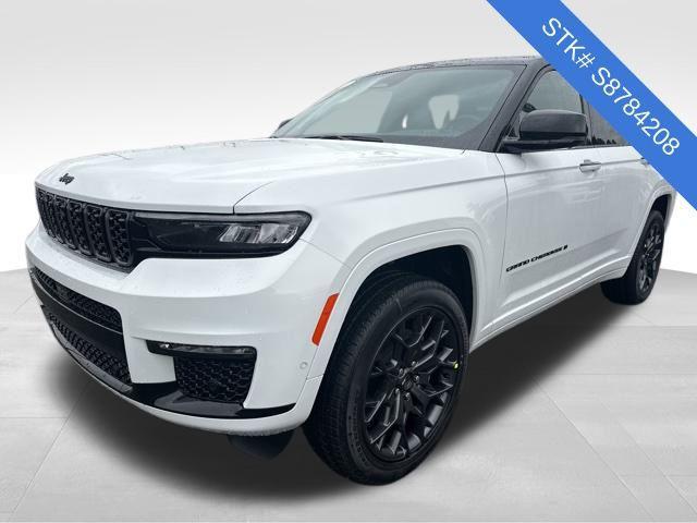 new 2025 Jeep Grand Cherokee L car, priced at $62,580