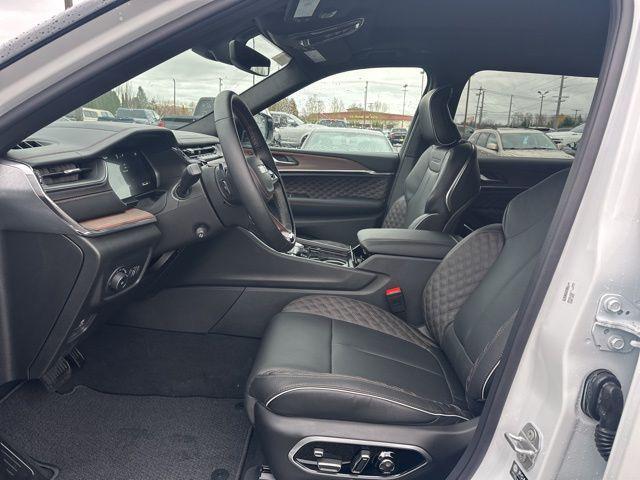 new 2025 Jeep Grand Cherokee L car, priced at $62,580