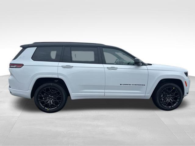 new 2025 Jeep Grand Cherokee L car, priced at $62,580