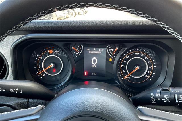 new 2025 Jeep Wrangler car, priced at $44,721