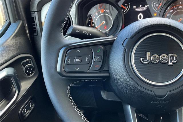 new 2025 Jeep Wrangler car, priced at $44,721