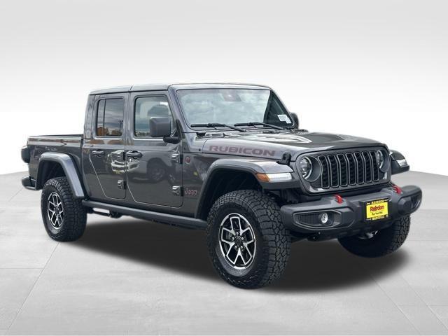 new 2025 Jeep Gladiator car, priced at $44,300