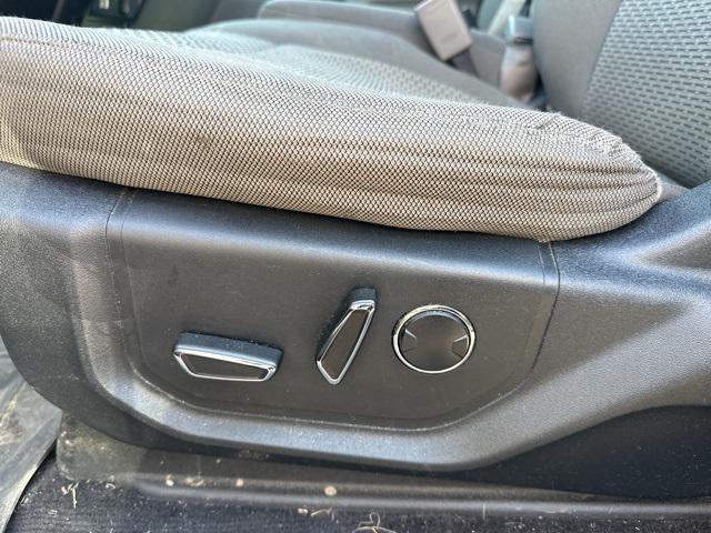 used 2016 Ford F-150 car, priced at $23,000