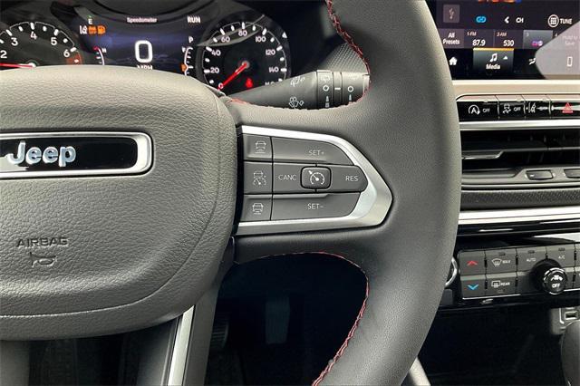 new 2025 Jeep Compass car, priced at $32,749