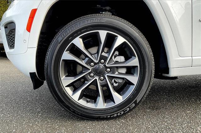 new 2025 Jeep Grand Cherokee car, priced at $56,290