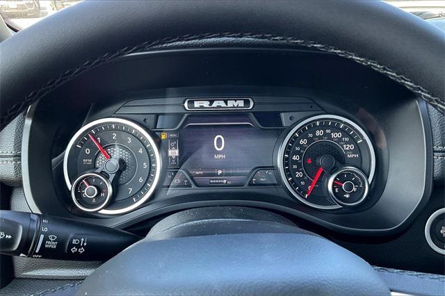 new 2025 Ram 1500 car, priced at $61,613