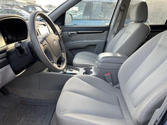 used 2007 Hyundai Santa Fe car, priced at $6,000