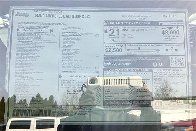new 2025 Jeep Grand Cherokee L car, priced at $47,670