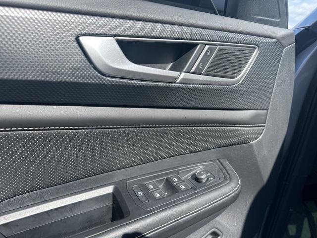 used 2024 Volkswagen Atlas Cross Sport car, priced at $35,000